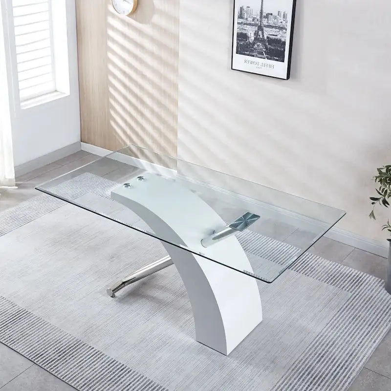 Tavolo da pranzo rettangolare con piano in vetro
