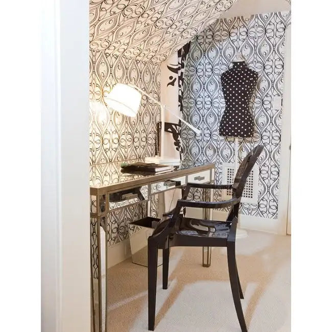 Sedia in acrilico trasparente dal design moderno con braccioli, per interni ed esterni, da pranzo o cucina