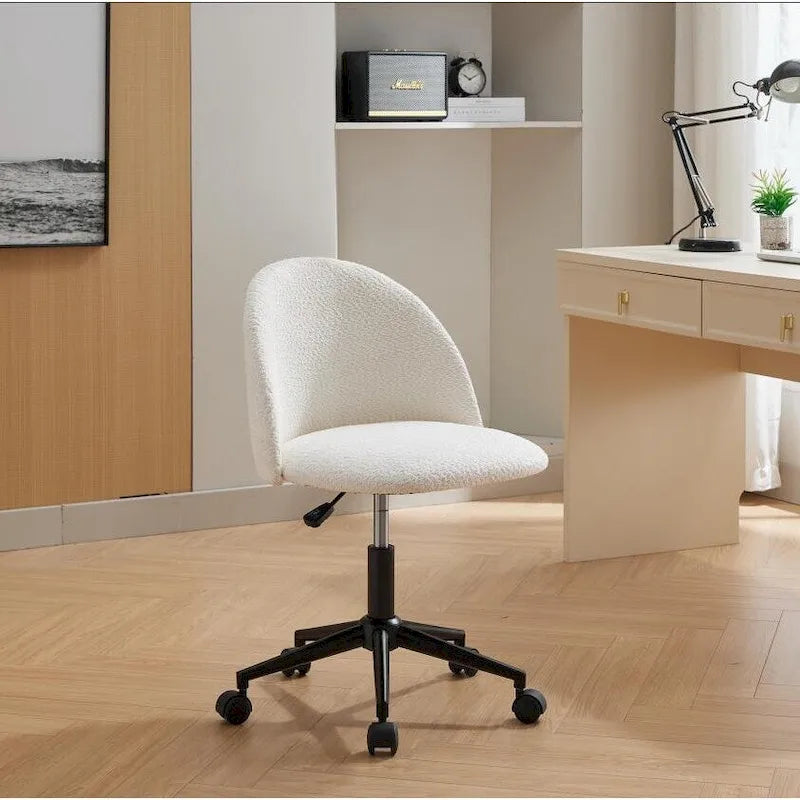 Sedia da ufficio Boucle, Sedia da scrivania con schienale medio regolabile, girevole, con gambe nere, Sedia da scrivania imbottita con ruote